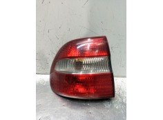 Recambio de piloto trasero izquierdo para volvo v40 station wagon (645) 1.9 di referencia OEM IAM   2000