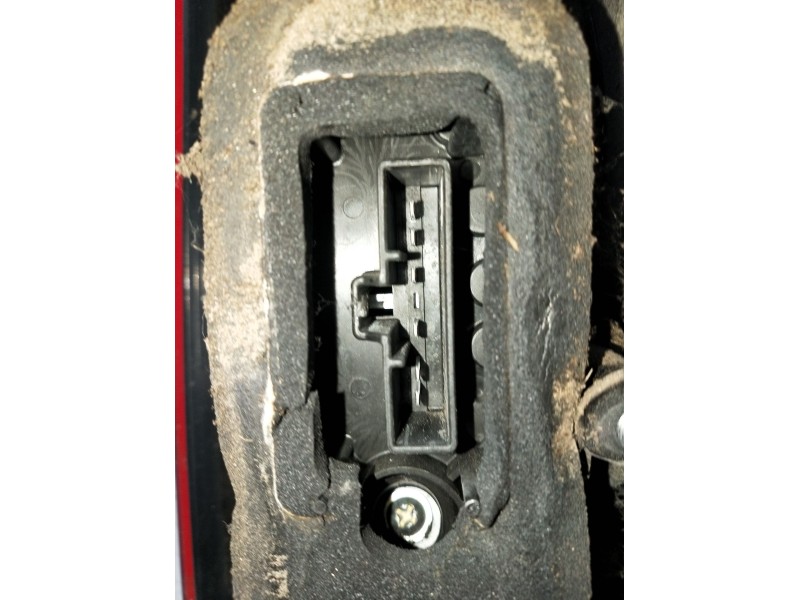 Recambio de piloto trasero derecho para ford c-max (dm2) 1.6 tdci referencia OEM IAM   2007