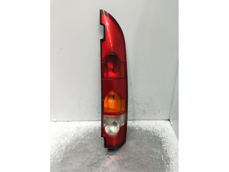 Recambio de piloto trasero derecho para renault kangoo (kc0/1_) 1.5 dci (kc07) referencia OEM IAM   