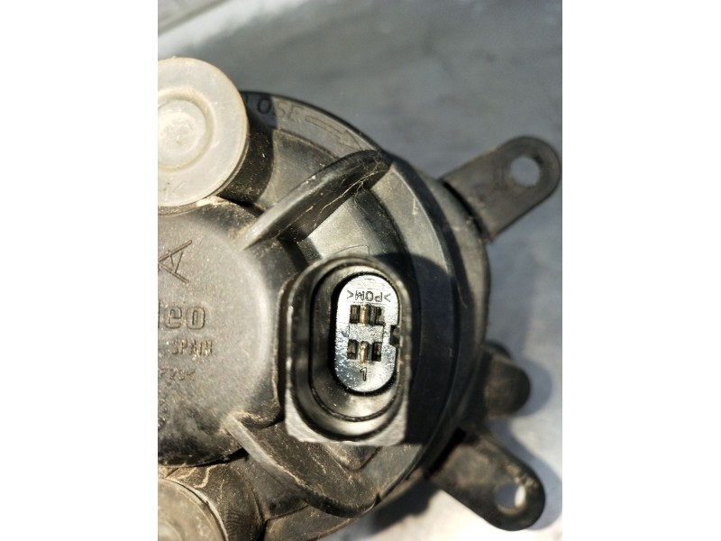 Recambio de faro antiniebla izquierdo para audi a3 (8l1) 1.6 referencia OEM IAM 8L0941699A 89305491 2000