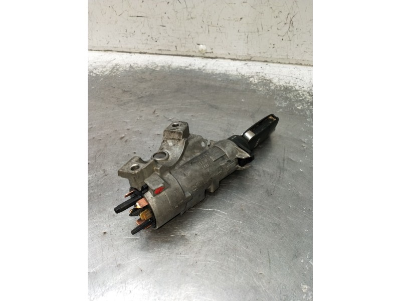 Recambio de conmutador de arranque para audi a3 (8l1) 1.6 referencia OEM IAM 4B0905851C  2000