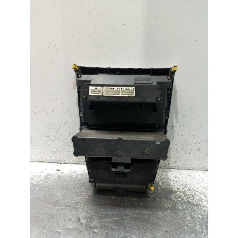 Recambio de mando calefaccion / aire acondicionado para toyota corolla (_e12_) 1.6 vvt-i (zze121_) referencia OEM IAM 8865013050