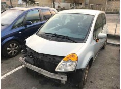 renault modus del año 2004