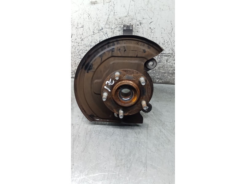 Recambio de mangueta delantera izquierda para nissan juke (f15) 1.6 dig-t referencia OEM IAM   10