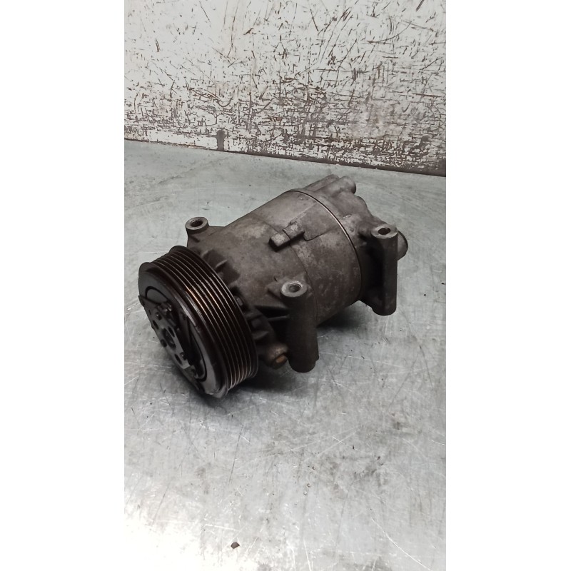 Recambio de compresor aire acondicionado para renault grand scénic ii (jm0/1_) 1.9 dci (jm14) referencia OEM IAM   06