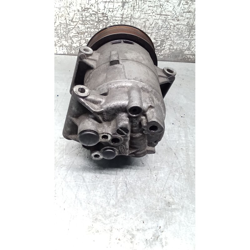 Recambio de compresor aire acondicionado para renault grand scénic ii (jm0/1_) 1.9 dci (jm14) referencia OEM IAM   06