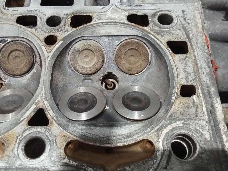 Recambio de culata para citroën xsara (n1) 1.6 16v referencia OEM IAM   