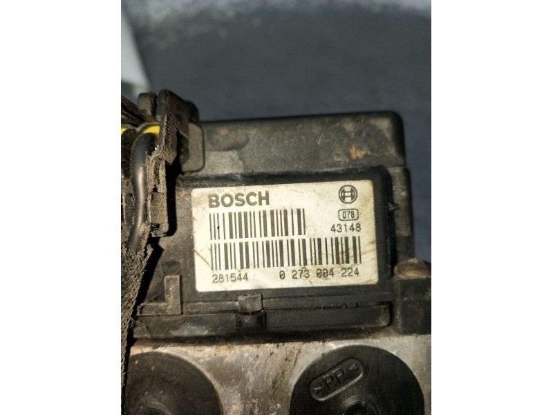 Recambio de abs para volvo v40 station wagon (645) 1.9 di referencia OEM IAM 0273004224 281544 2000