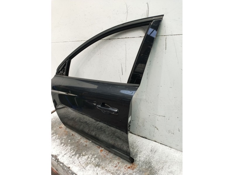 Recambio de puerta delantera izquierda para volvo xc60 kinetic awd referencia OEM IAM  5P 2008