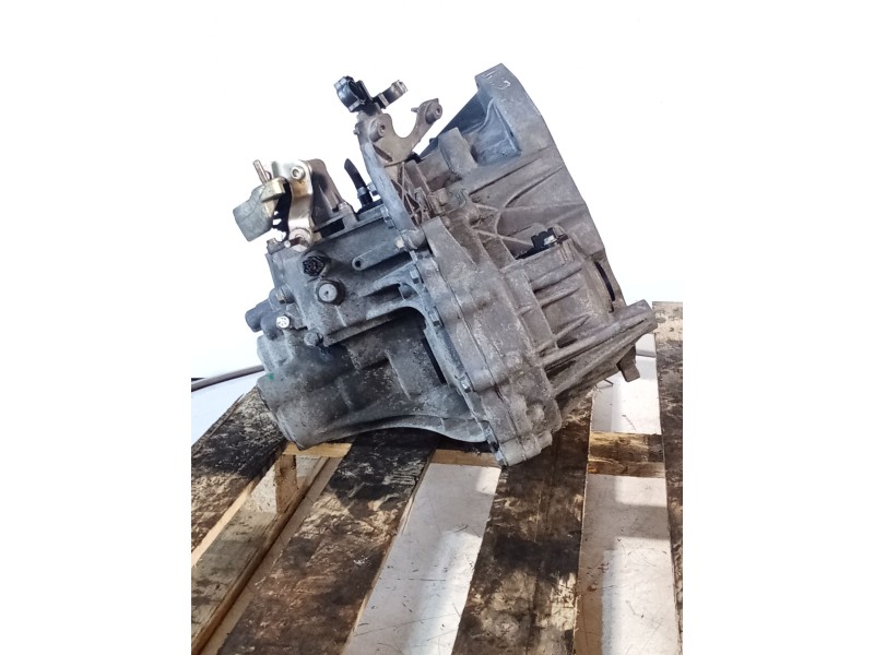 Recambio de caja cambios para nissan almera ii hatchback (n16) 2.2 dci referencia OEM IAM  5V 