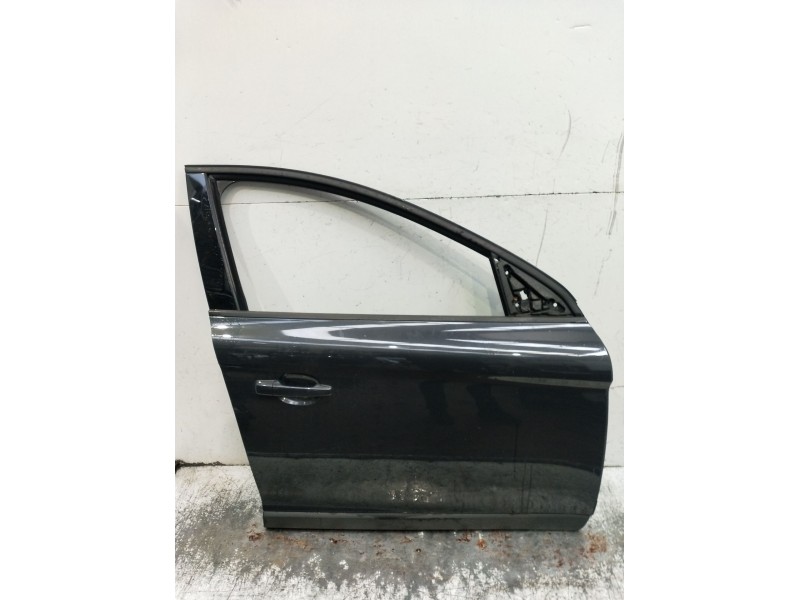 Recambio de puerta delantera derecha para volvo xc60 kinetic awd referencia OEM IAM  5P 2008