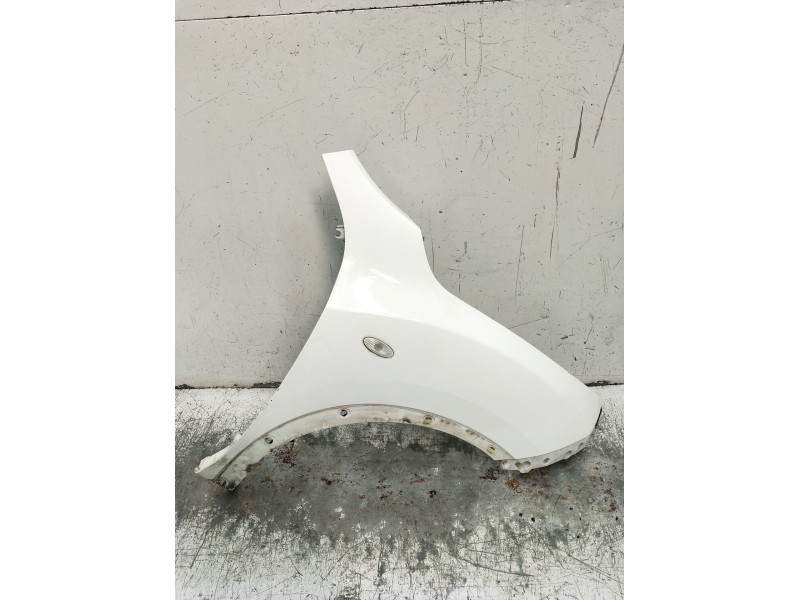 Recambio de aleta delantera derecha para nissan juke (f15) 1.6 dig-t referencia OEM IAM   2010