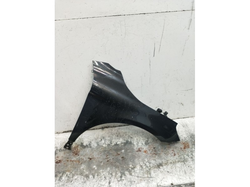 Recambio de aleta delantera derecha para volvo xc60 kinetic awd referencia OEM IAM   2008