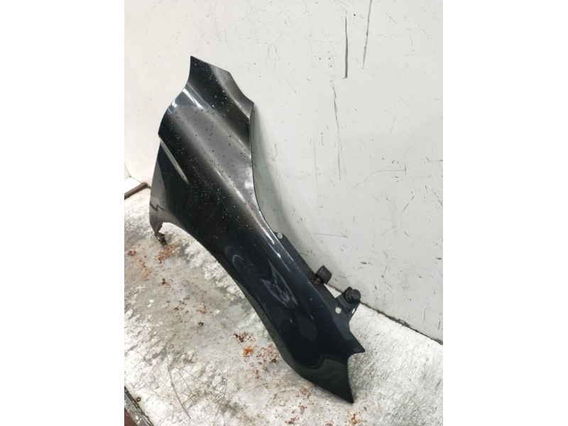 Recambio de aleta delantera derecha para volvo xc60 kinetic awd referencia OEM IAM   2008