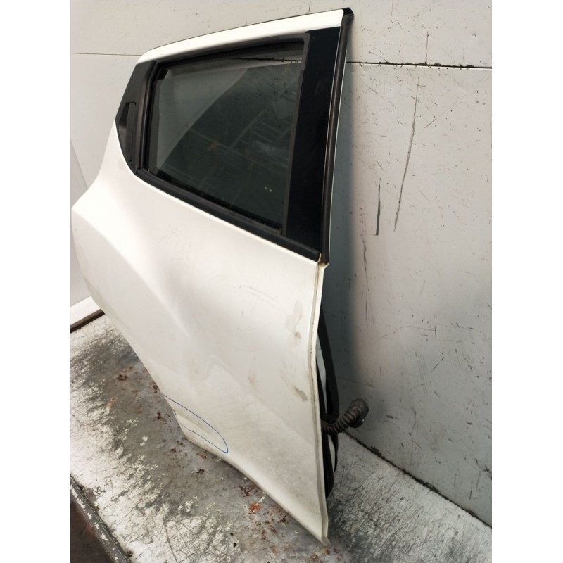 Recambio de puerta trasera derecha para nissan juke (f15) 1.6 dig-t referencia OEM IAM VER FOTOS 5P 2010