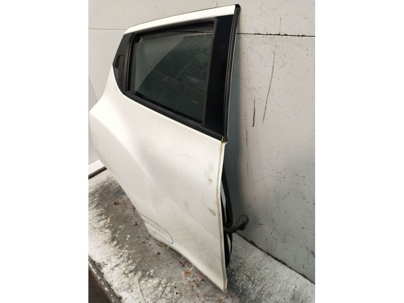 Recambio de puerta trasera derecha para nissan juke (f15) 1.6 dig-t referencia OEM IAM VER FOTOS 5P 2010