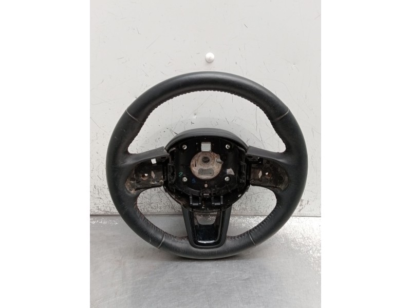 Recambio de volante para jeep renegade referencia OEM IAM   2021