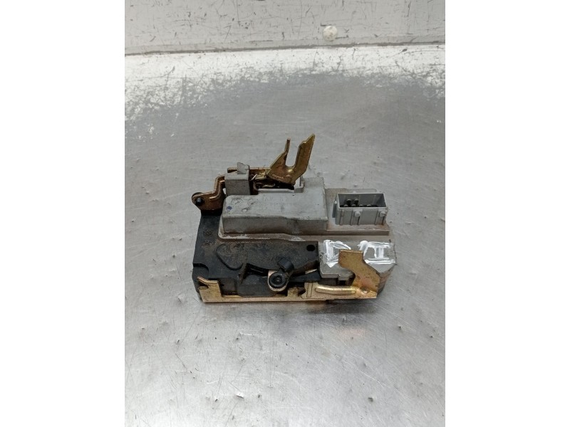 Recambio de motor cierre centralizado delantero izquierdo para citroën xsara (n1) 1.6 i referencia OEM IAM   1997 5P