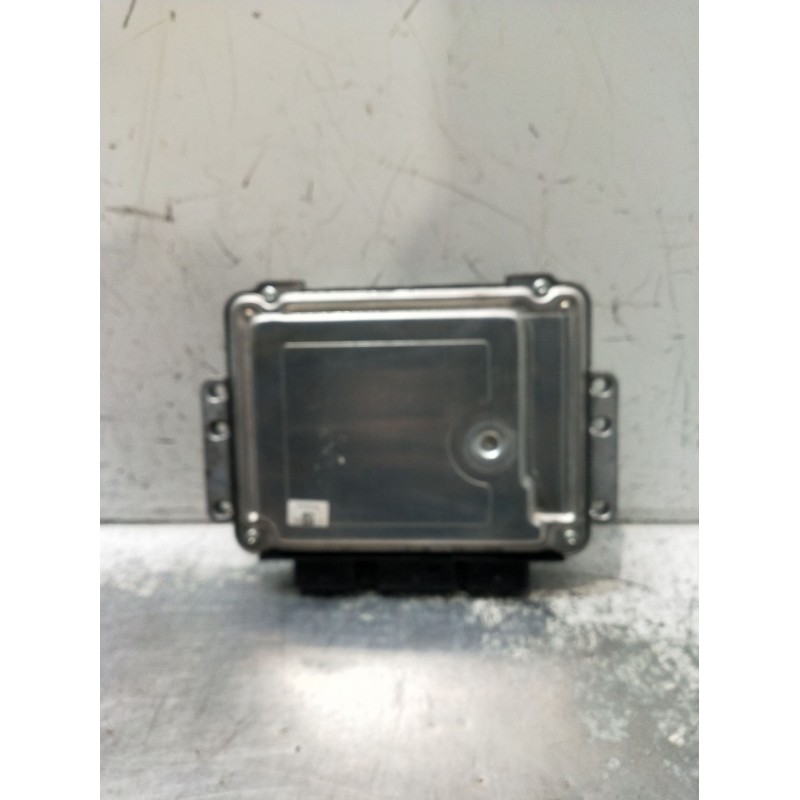 Recambio de centralita motor uce para citroën c4 i (lc_) 1.6 hdi referencia OEM IAM 0281013331 9662213180 EDC16C34 2006