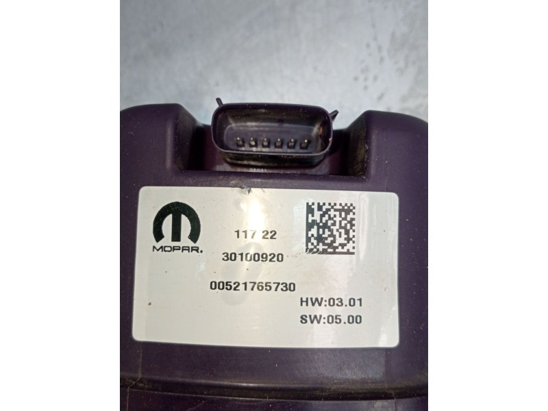 Recambio de modulo electronico para jeep renegade referencia OEM IAM 00521765730 30100920 2021