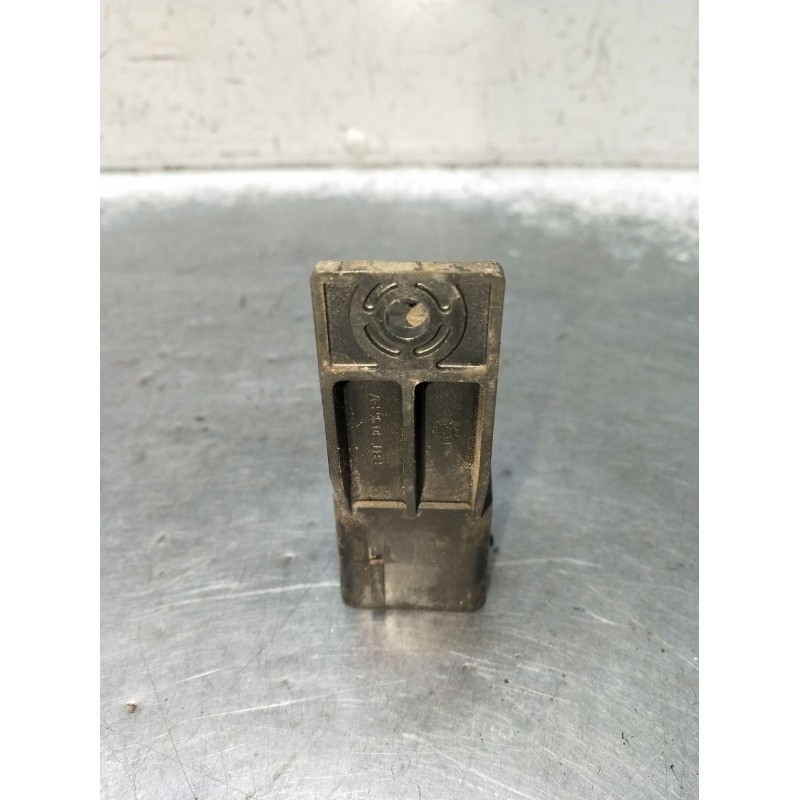Recambio de caja precalentamiento para citroën c4 i (lc_) 1.6 hdi referencia OEM IAM 9640469680 51252002 2006