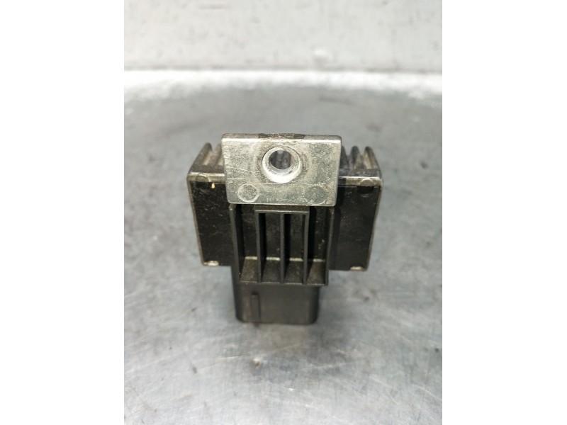 Recambio de caja precalentamiento para citroën xsara picasso (n68) 2.0 hdi referencia OEM IAM   2004