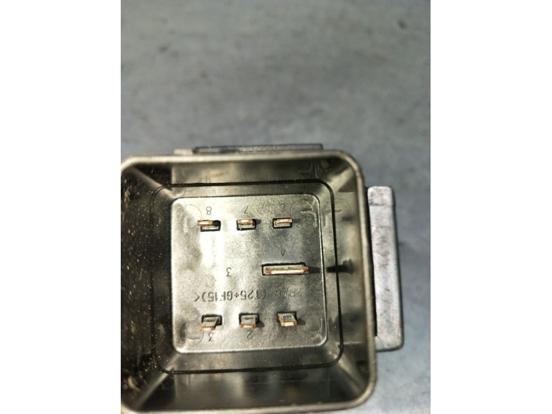 Recambio de caja precalentamiento para citroën xsara picasso (n68) 2.0 hdi referencia OEM IAM   2004