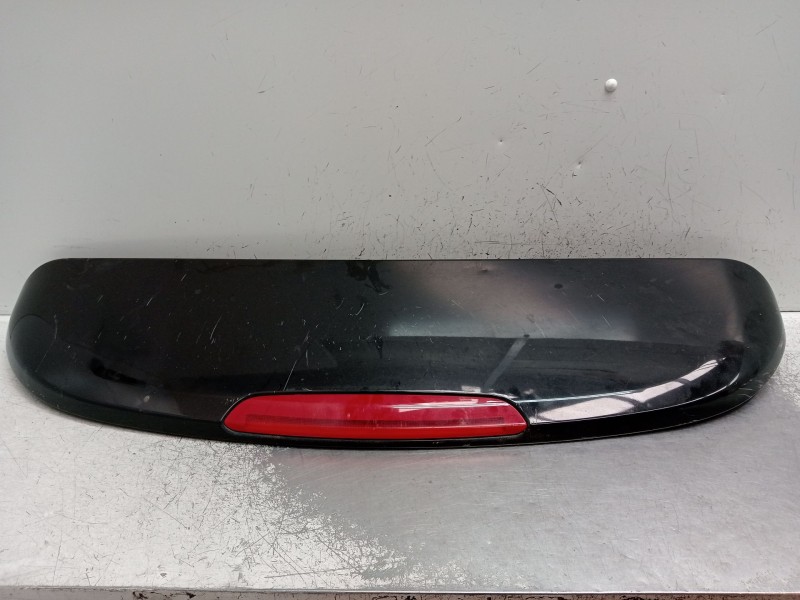 Recambio de aleron trasero para jeep renegade referencia OEM IAM   2021