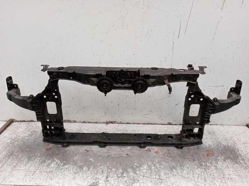 Recambio de panel frontal para hyundai i40 i (vf) 1.7 crdi referencia OEM IAM   2012