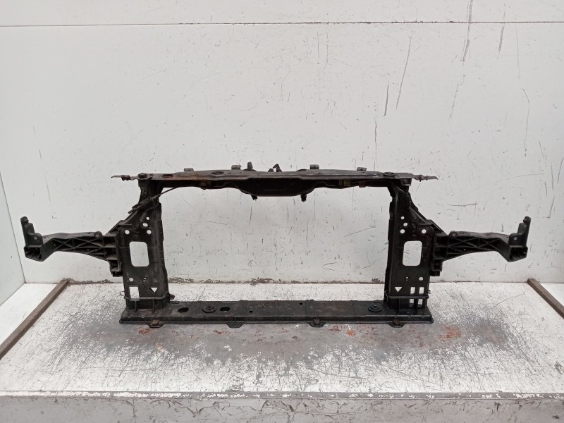 Recambio de panel frontal para hyundai i40 i (vf) 1.7 crdi referencia OEM IAM   2012