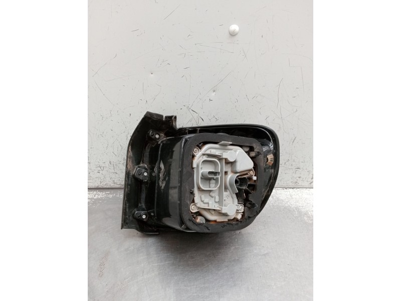 Recambio de piloto trasero izquierdo para jeep renegade referencia OEM IAM   2021