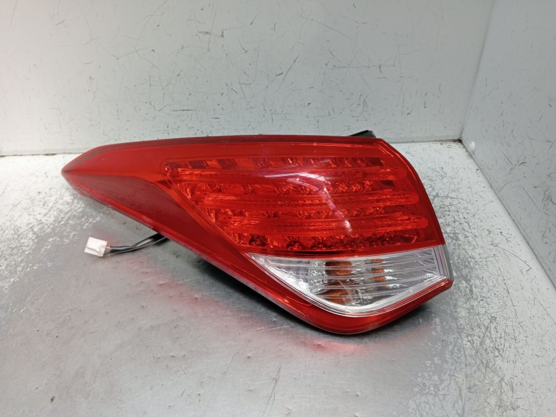 Recambio de piloto trasero izquierdo para hyundai i40 i (vf) 1.7 crdi referencia OEM IAM   2012