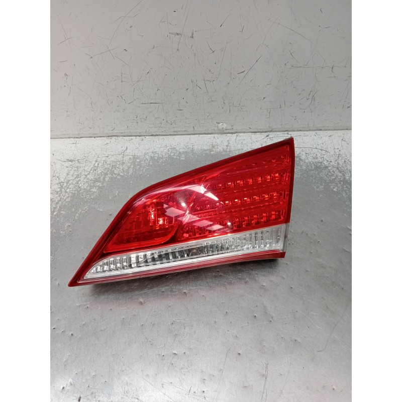 Recambio de piloto trasero derecho interior para hyundai i40 i (vf) 1.7 crdi referencia OEM IAM   2012