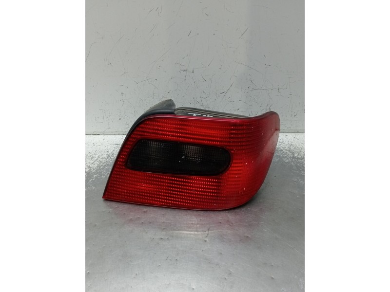 Recambio de piloto trasero derecho para citroën xsara (n1) 1.6 i referencia OEM IAM   1997