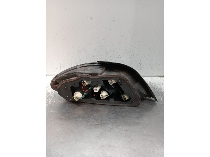 Recambio de piloto trasero derecho para hyundai lantra berlina (rd) 1.6 cat referencia OEM IAM   1996