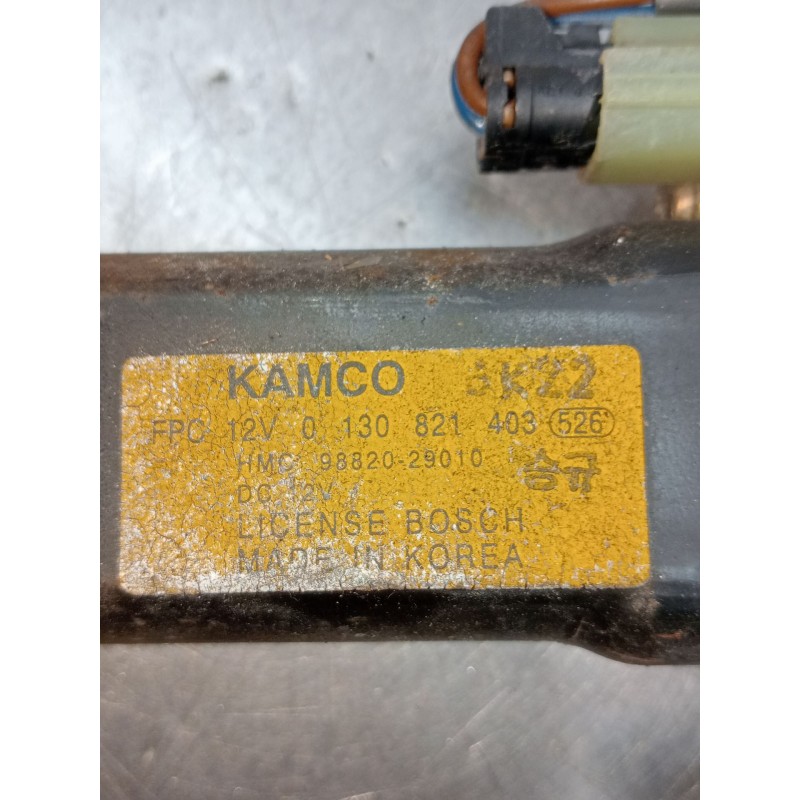 Recambio de elevalunas delantero derecho para hyundai lantra berlina (rd) 1.6 cat referencia OEM IAM 0130821403 9882029010 1996 