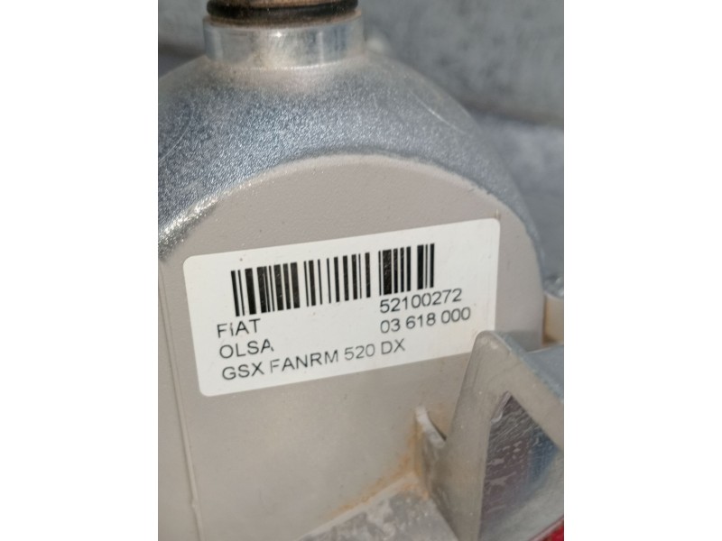Recambio de piloto trasero derecho paragolpes para jeep renegade referencia OEM IAM 52100272 03618000 2021