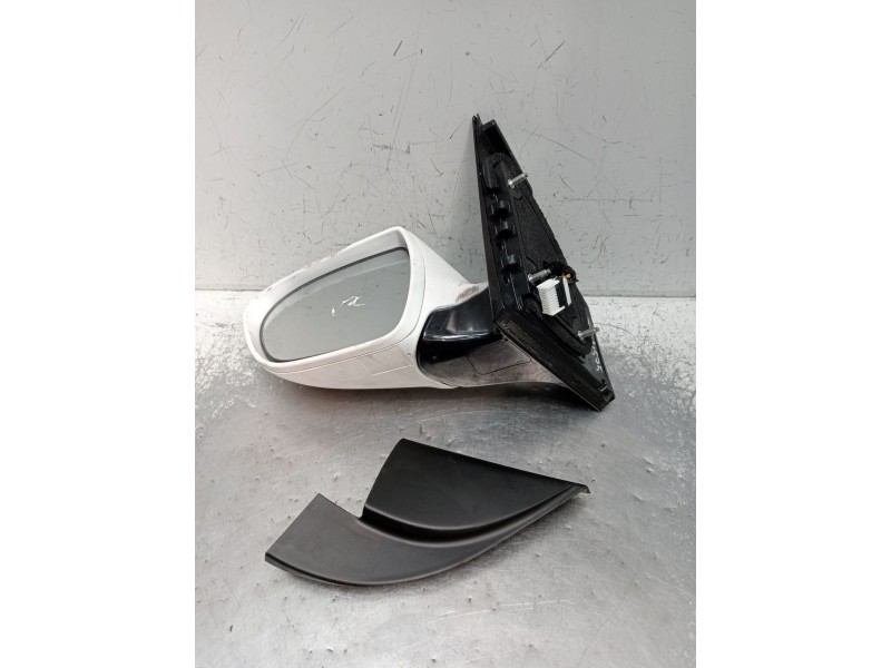 Recambio de retrovisor izquierdo para hyundai i40 i (vf) 1.7 crdi referencia OEM IAM  ELECTRICO 2012