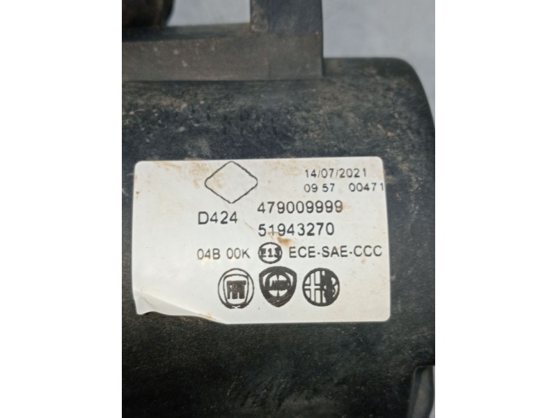 Recambio de faro antiniebla izquierdo para jeep renegade referencia OEM IAM 479009999 51943270 2021
