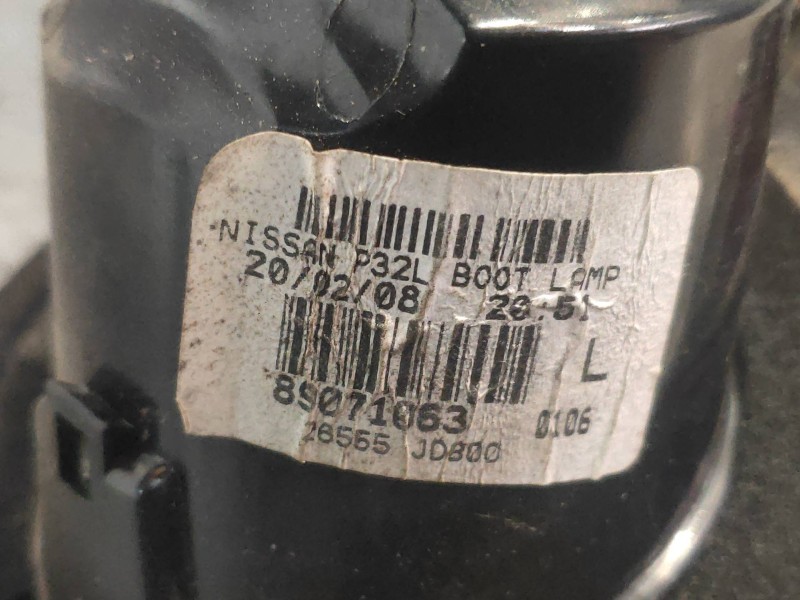 Recambio de piloto trasero izquierdo para nissan qashqai (j10) acenta referencia OEM IAM 89071063  26559JD00A