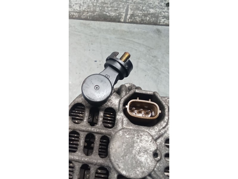 Recambio de alternador para honda logo (ga) 1.3 (ga3) referencia OEM IAM   99