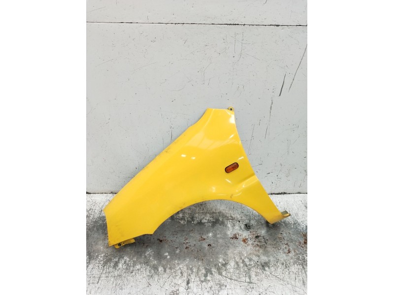 Recambio de aleta delantera izquierda para honda logo (ga) 1.3 (ga3) referencia OEM IAM   1999