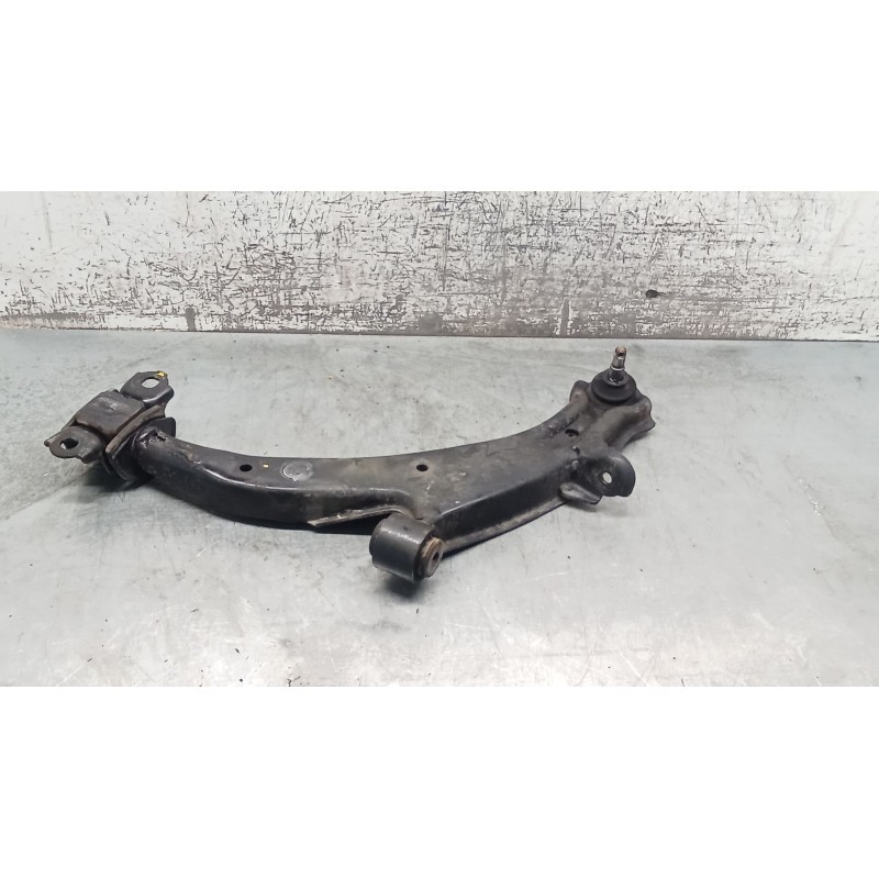 Recambio de brazo suspension inferior delantero izquierdo para honda logo (ga) 1.3 (ga3) referencia OEM IAM   99