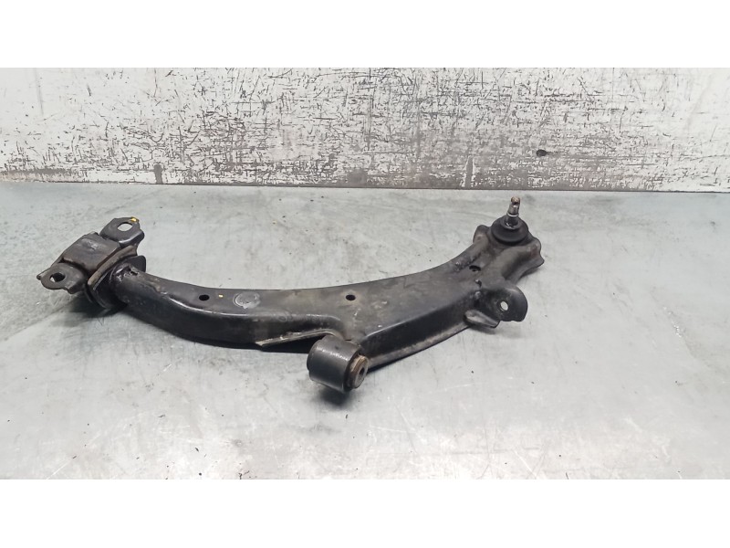 Recambio de brazo suspension inferior delantero izquierdo para honda logo (ga) 1.3 (ga3) referencia OEM IAM   99