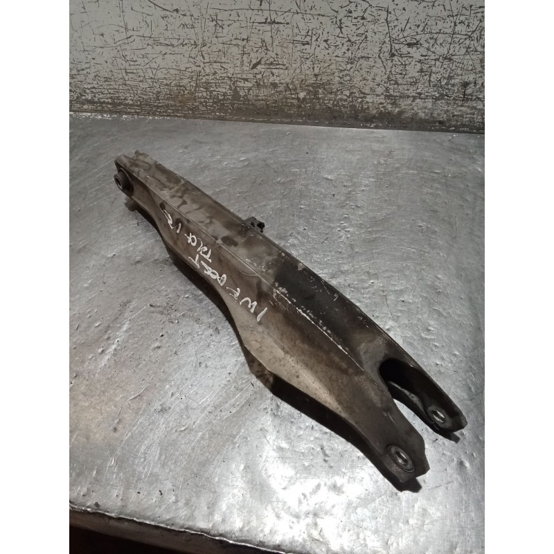 Recambio de brazo suspension inferior trasero izquierdo para saab 9-3 (ys3f, e79, d79, d75) 1,8t referencia OEM IAM  08 POSTERIO