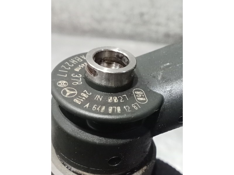 Recambio de inyector para mercedes-benz clase a (w169) a 180 cdi (169.007, 169.307) referencia OEM IAM 0445110378 A6400701287 BO