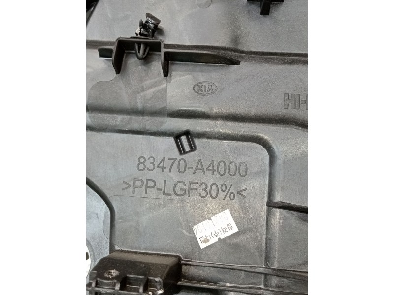 Recambio de elevalunas trasero izquierdo para kia carens iv 1.7 crdi referencia OEM IAM 83470A4000  2013 5P