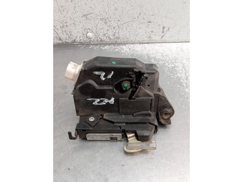 Recambio de motor cierre centralizado delantero izquierdo para mini mini (r50, r53) cooper s referencia OEM IAM   2001 3P