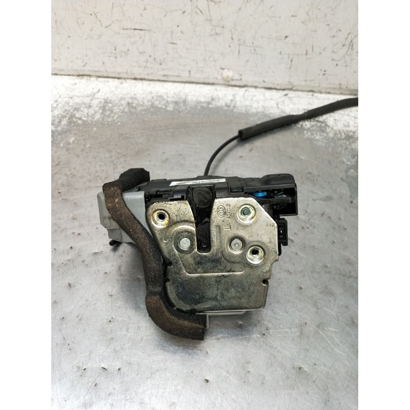 Recambio de motor cierre centralizado trasero izquierdo para hyundai i20 ii (gb, ib) 1.2 referencia OEM IAM 81410C8020 5P 2014