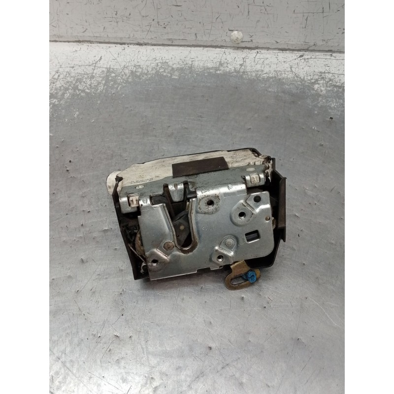Recambio de motor cierre centralizado delantero derecho para land rover freelander i (l314) 2.0 td4 4x4 referencia OEM IAM   200